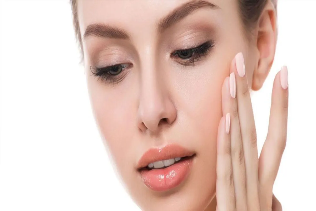 عوارض و مضرات استفاده از کرم پودر