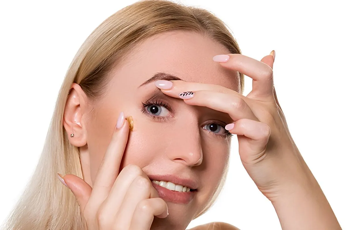 نکاتی برای خط چشم پلک افتاده