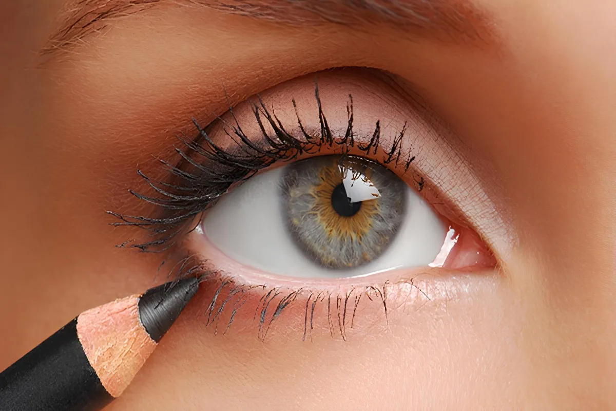 آموزش خط چشم 3 استفاده از خط چشم مدادی