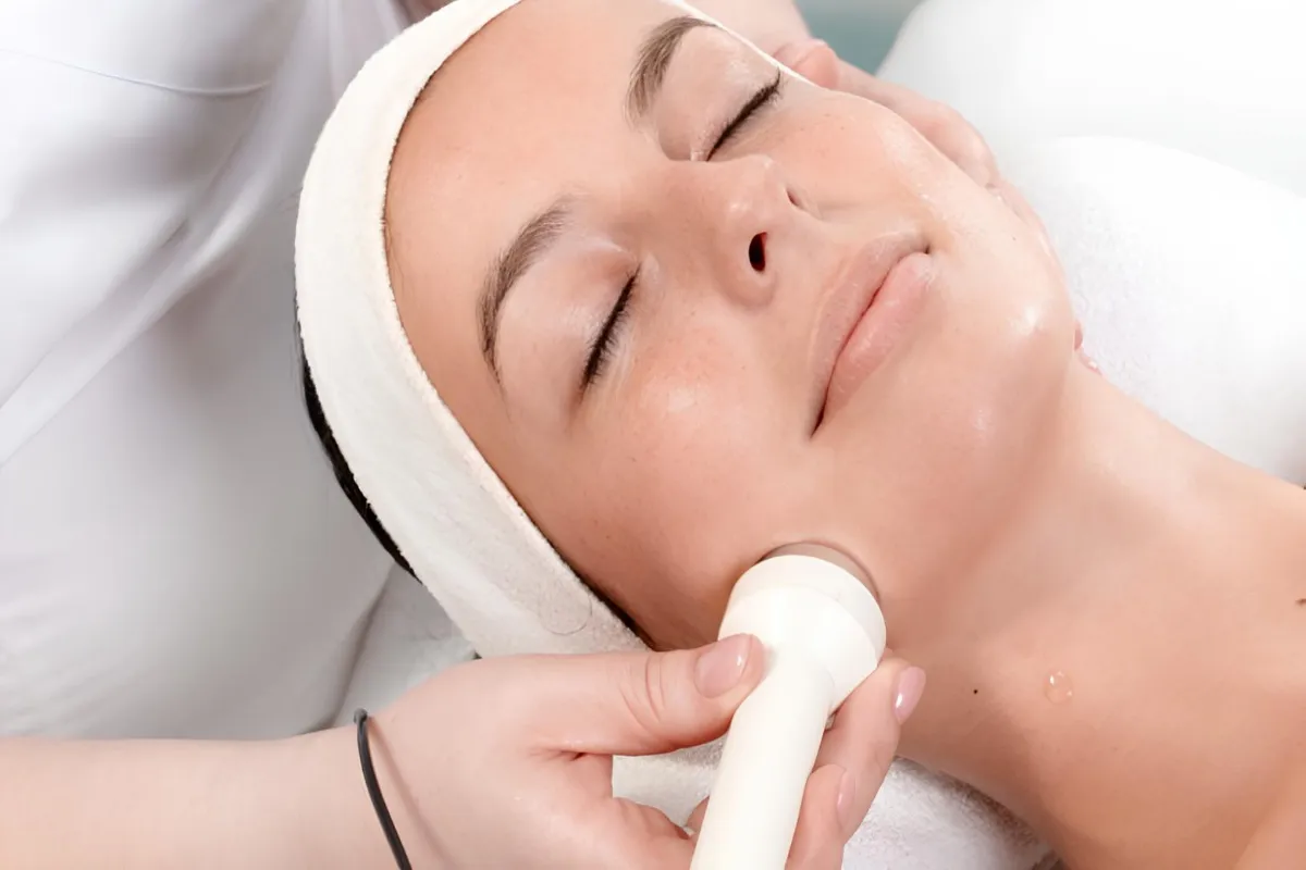 درمان لک صورت با لیزر فرکشنال